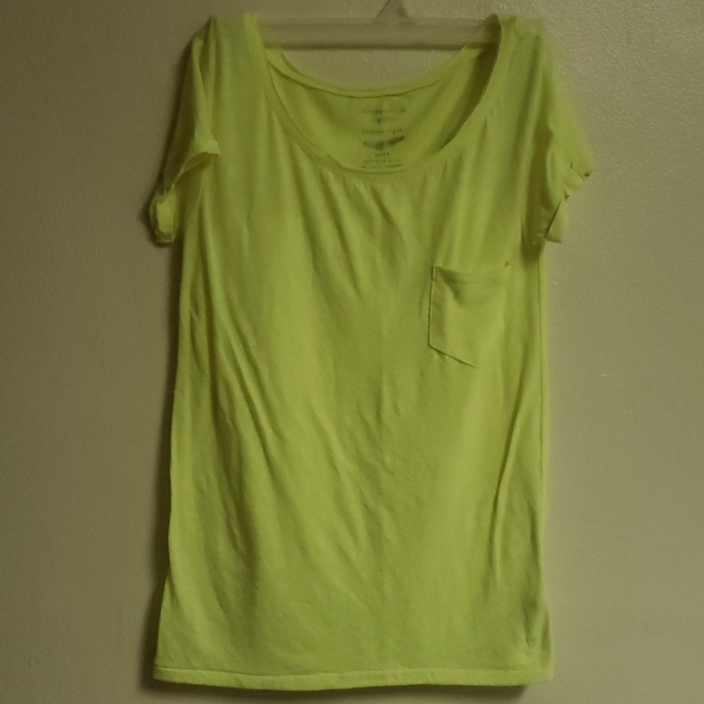 American Eagle Yellow Feather Light Pocket Tee